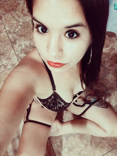 Amberxxx_ star beautiful pics