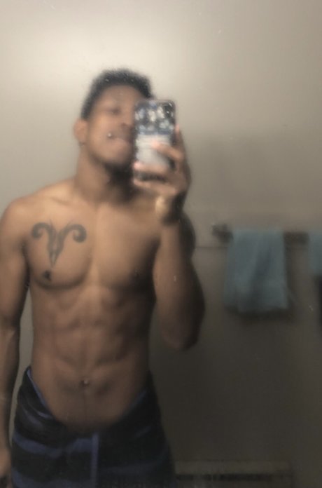 Sinner naked pornstar img