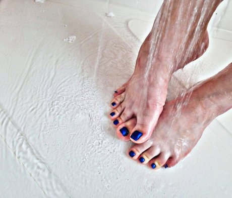 Juicy Charlotte exclusive pornstar pic