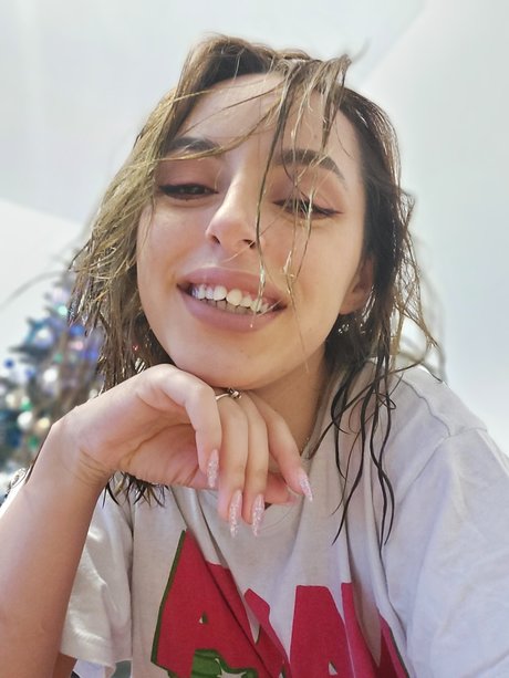 Adelina Mihaela pretty actress picture