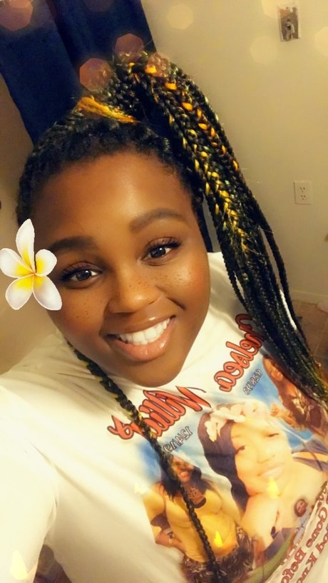 Victoria Williams perfect star photos