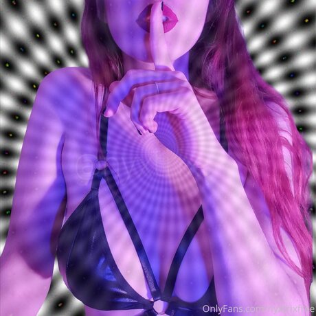 Miss Nyxtrix FREE star pretty image