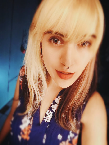 milf wife onlyfans art xxx galleries