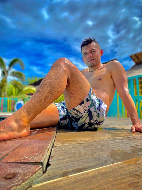 Alejandro Tulande star adult picture