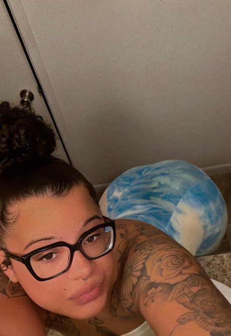 OfficialBadassBre pornstar xxx archive