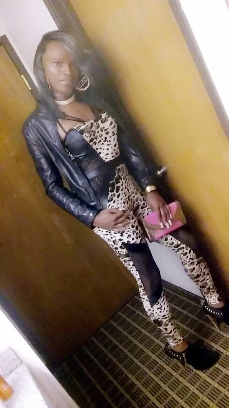 London dior nudes actress archive