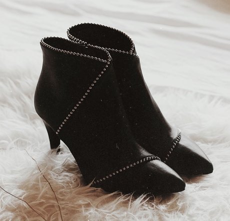 Feet Lovers exclusive actress pictures