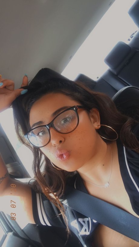 Your Online Girlfriend naked pornstar picture