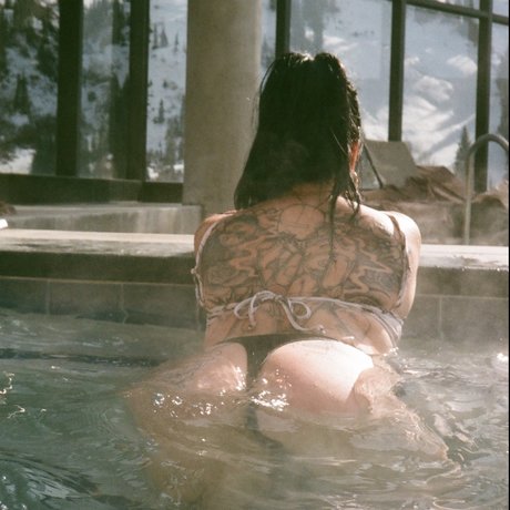 jojo_ star naked images