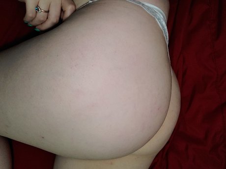 Olivia White star adult image