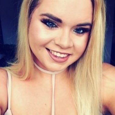 livvyar star top img