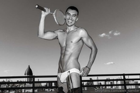 Alek Sandar porn actress pic