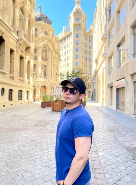 Oscar La Torre free model photo