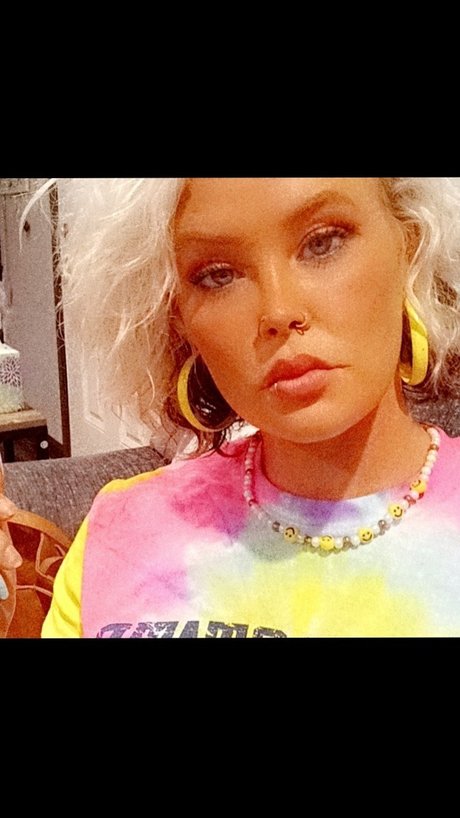 DA CUTE ONE_ beautiful pornstar pics