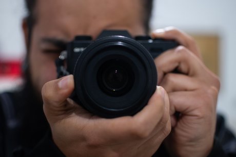 Absolelutely adult model pictures