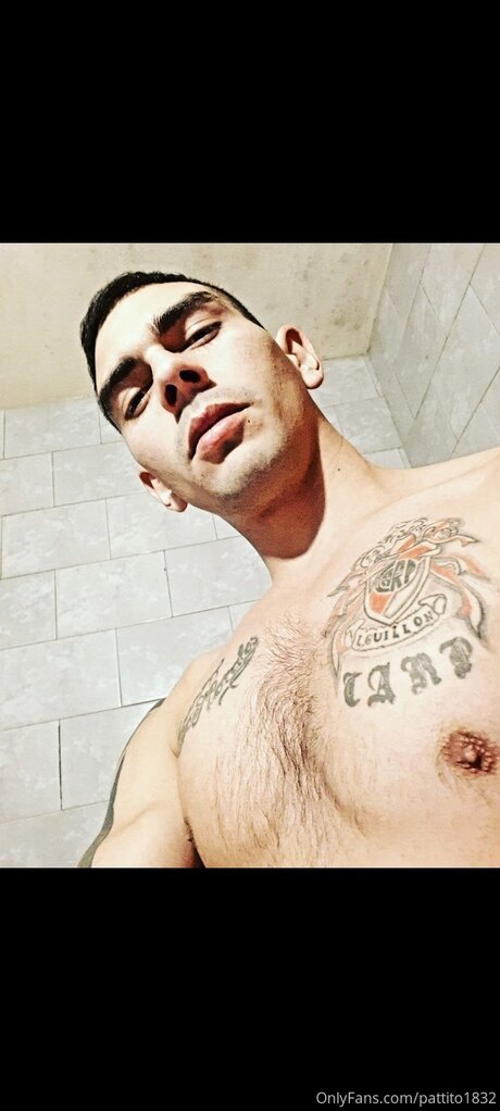 El pato star naked photo