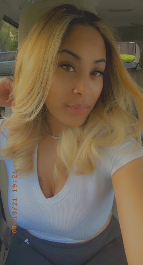 Cashley Banks beautiful pornstar pictures