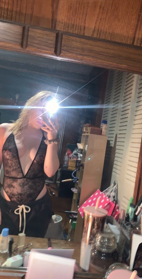 paige model adult picture