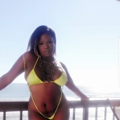 Your favorite girl Ms Peeches_ model nude img