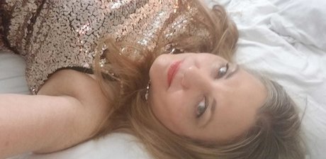 Claire Dream star adult pic