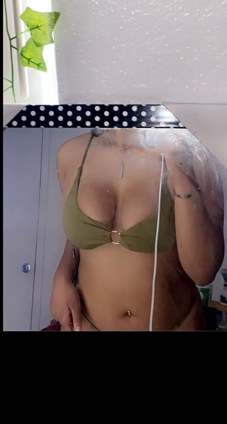 Female Dev_ xxx model pictures