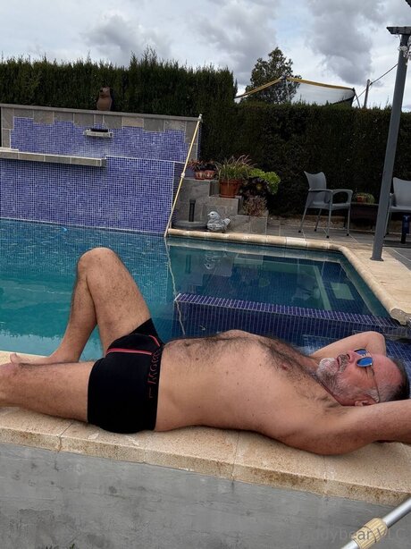 Daddy bear best actress image