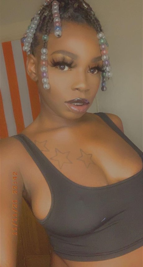 Senseless Chocolate sex model galleries