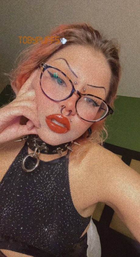 XsySexyBaby pretty actress photos