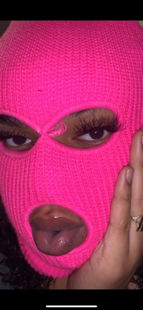 _QwueenSplash_ top actress pics