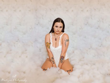 Maggs model perfect archive