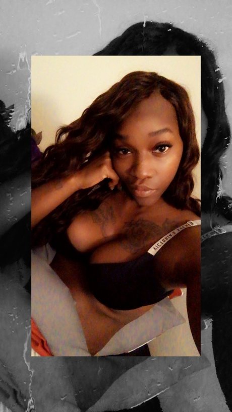 Bald and chocolate perfect star photos