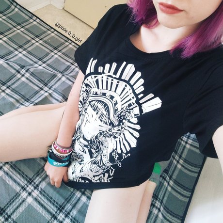 _Pixie_ pretty actress images