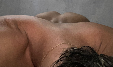 female popular onlyfans art naked archive