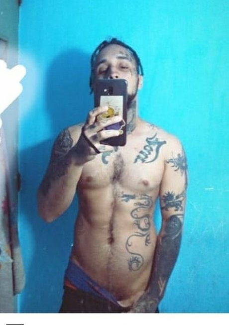 Puchy model naked pictures