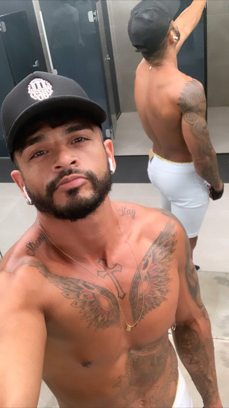 davydmotta pornstar image