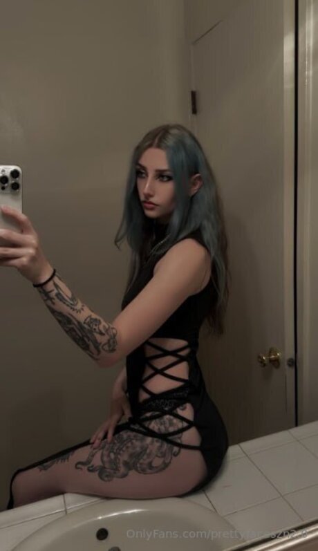 PrettyFaceSzn Naomi Nash pornstar art pics