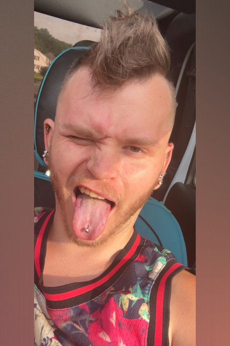 Chris Attakk pornstar xxx pics