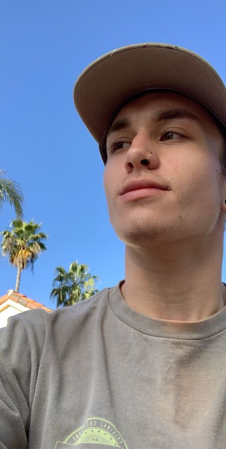 PonyBoy_ model naked img