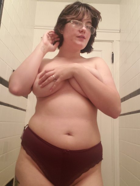 PolishPrincess nudes model pic
