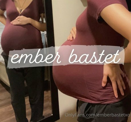 emberbastetxo best star photo