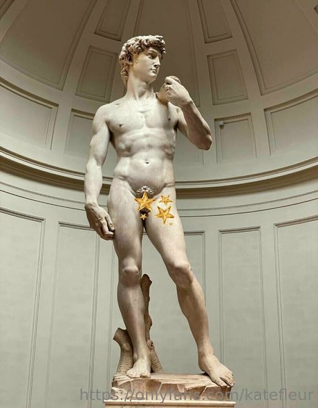 katefleur nudes model images