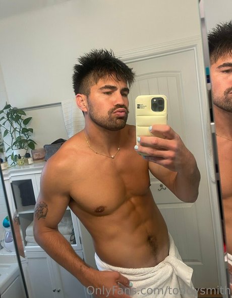 toddysmith model naked images