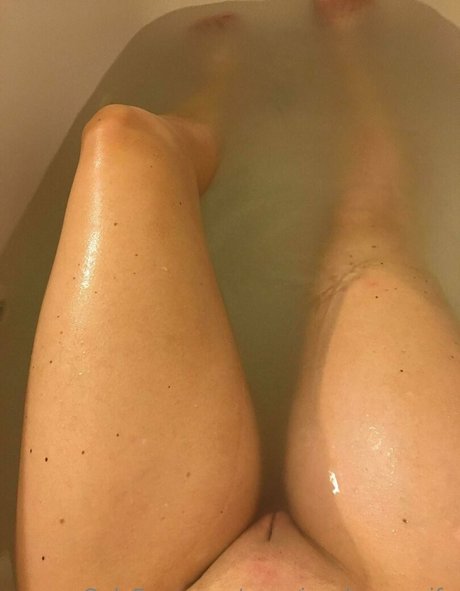 americanhousewife sexy star pictures