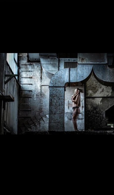 Linda Krieger Mock model pornographic archive