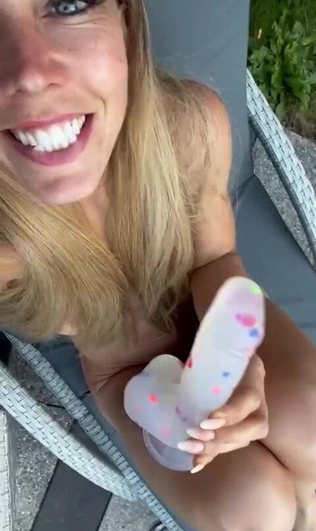 beach blowjob onlyfans adult photos