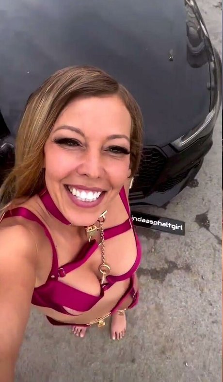 Linda Krieger Mock naked pornstar images