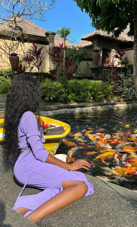 Megan Milan hot star pic