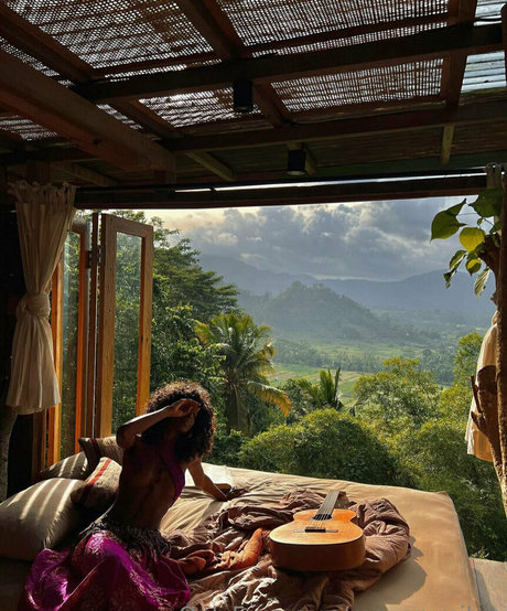 Megan Milan beautiful actress pictures