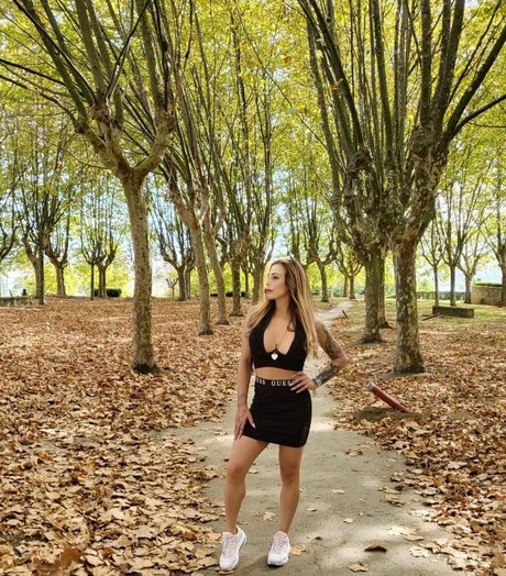 lesbian fingering onlyfans porno photo