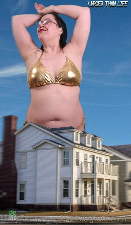 aussiegiantessfree star erotic images